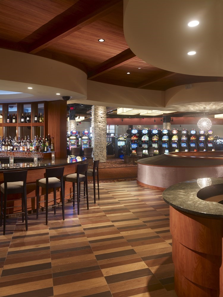 VIP Casino Host for Comps at Harrington Raceway and Casino