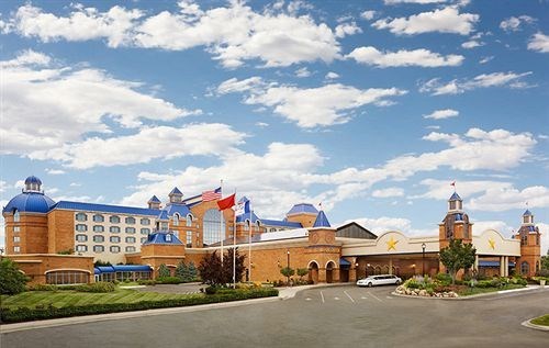 Ameristar casino council bluffs hotel rooms