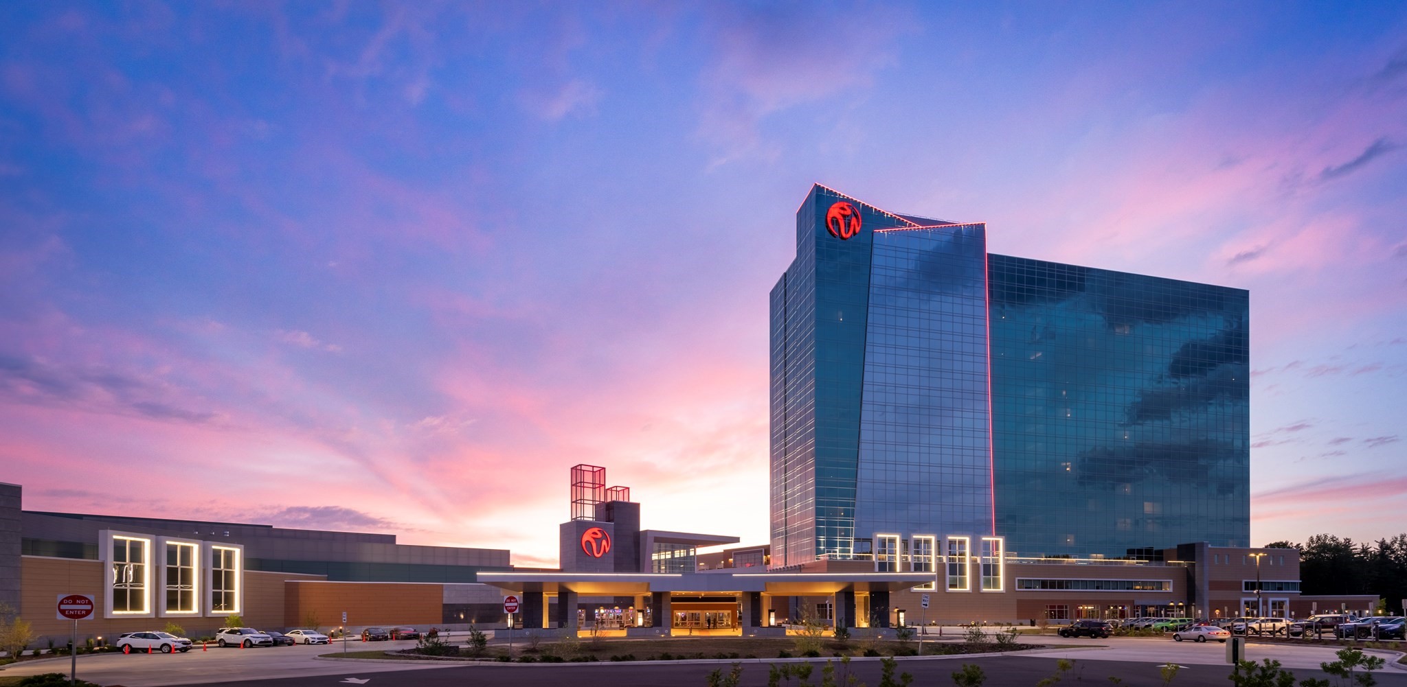 VIP Casino Host For Comps At Resorts World Catskills NY VIP Casino Host For Comps At Resorts World Catskills NY