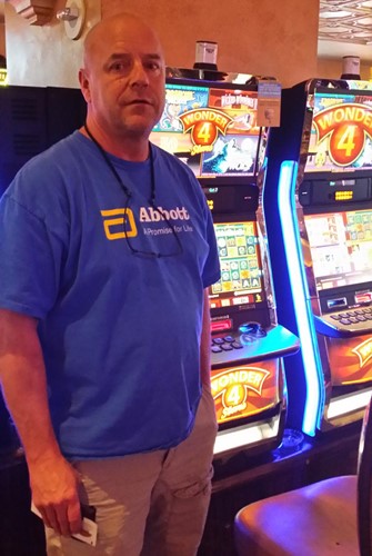 A Vegas #jackpot to show you. This is David and he's a ha... Post Image