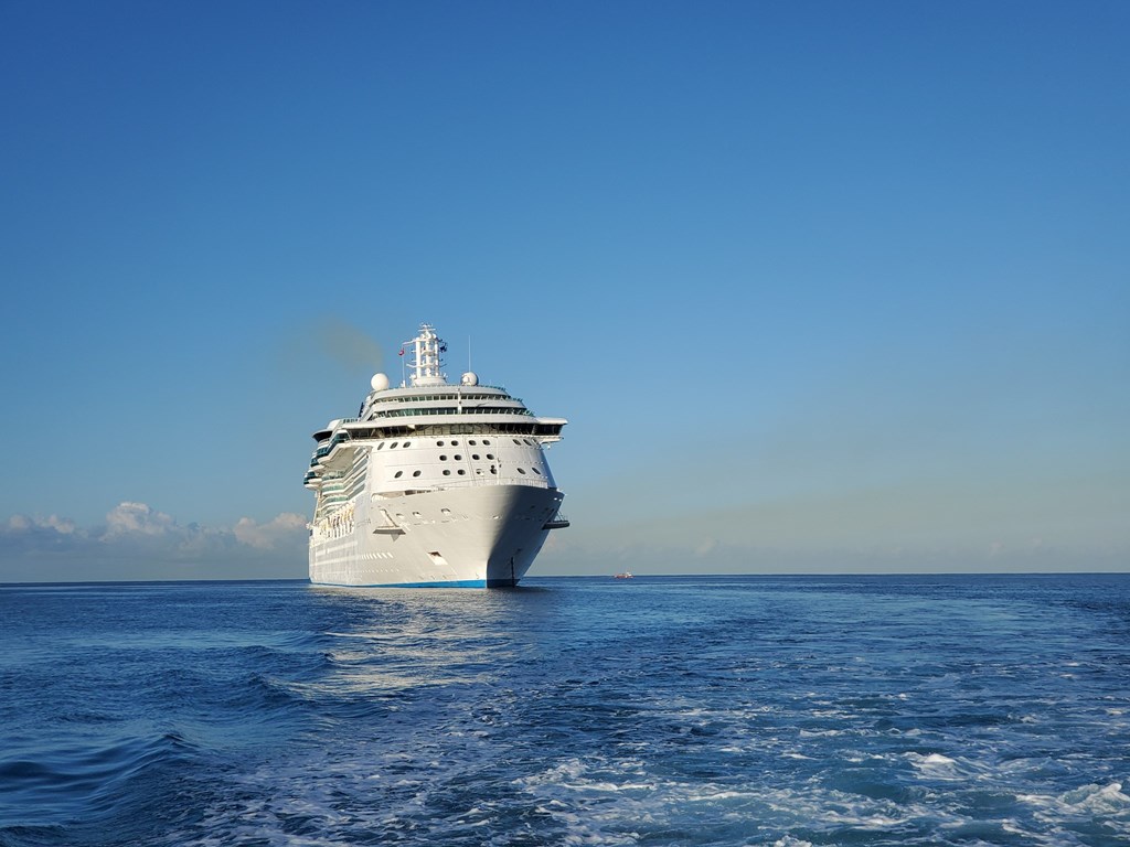 NYE cruise on the Brilliance OTS - (4/5) Post Image