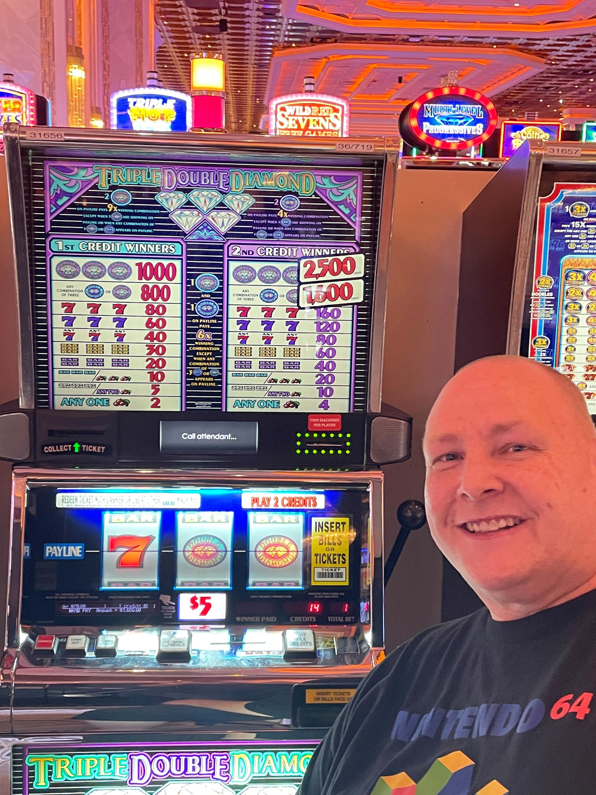 Hit 2 hand pays off the same machine 2 days apart on our ... Post Image